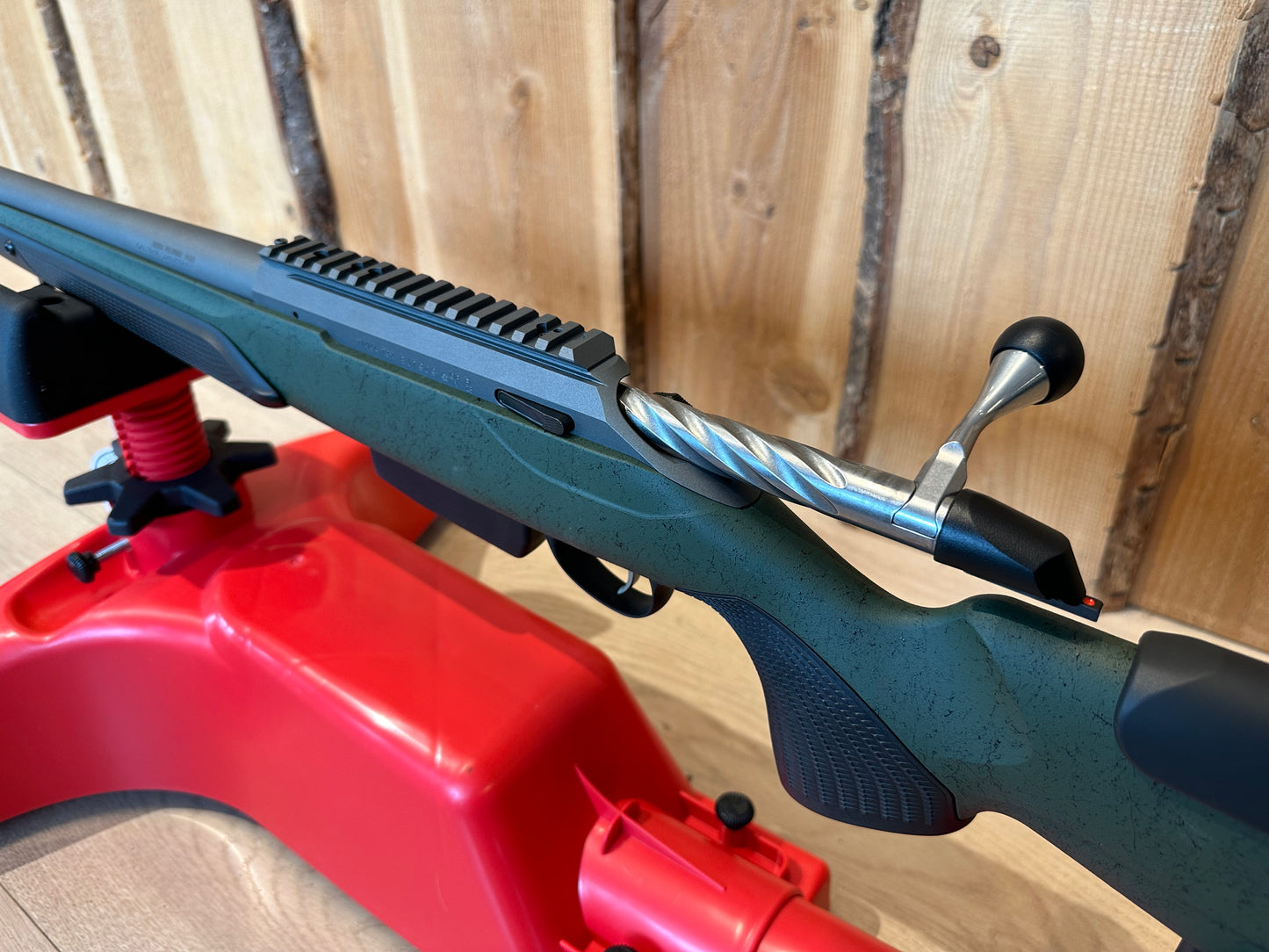 Tikka T3x RH 30-06 nr.:EJ7909