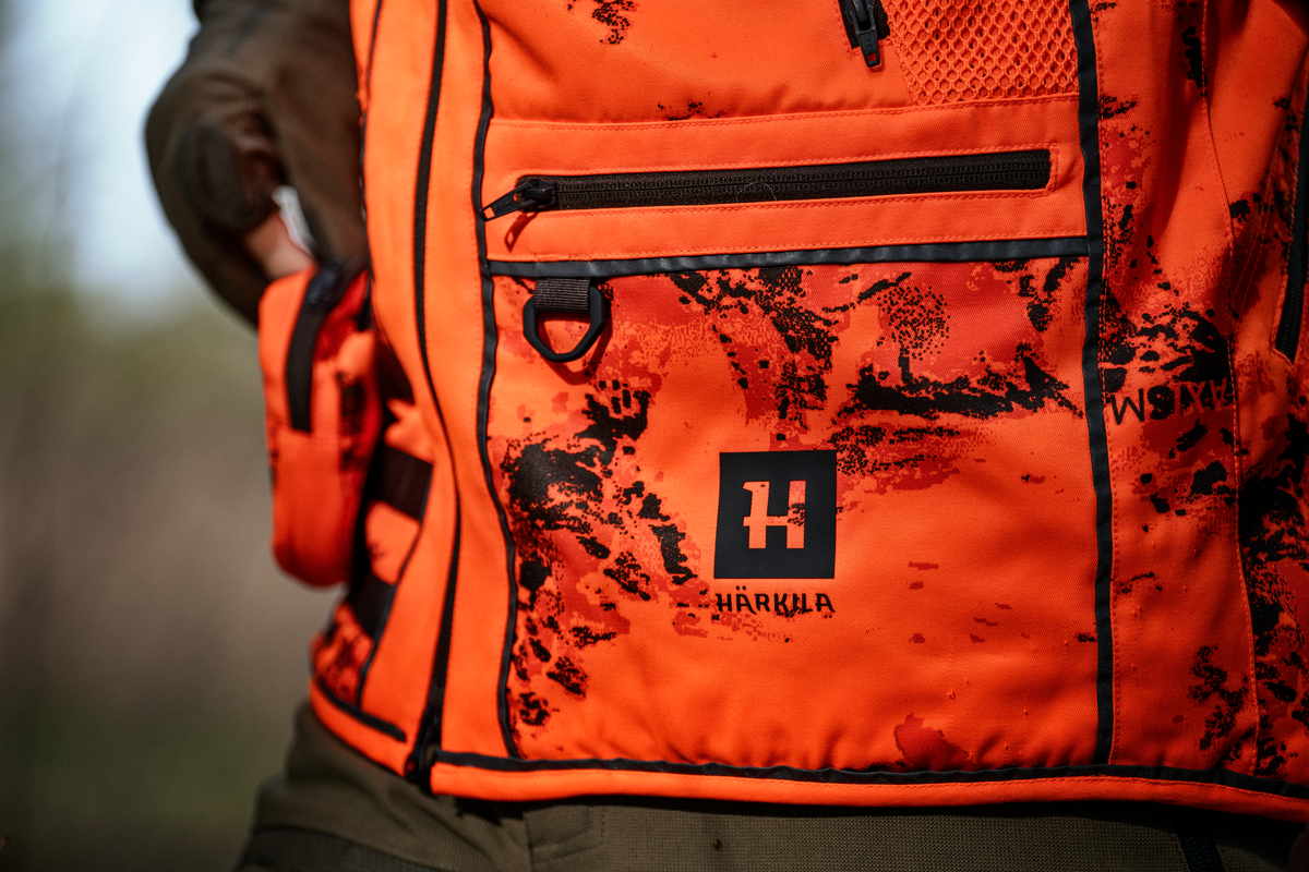 Härkila Wildboar Pro Blaze camo-vest